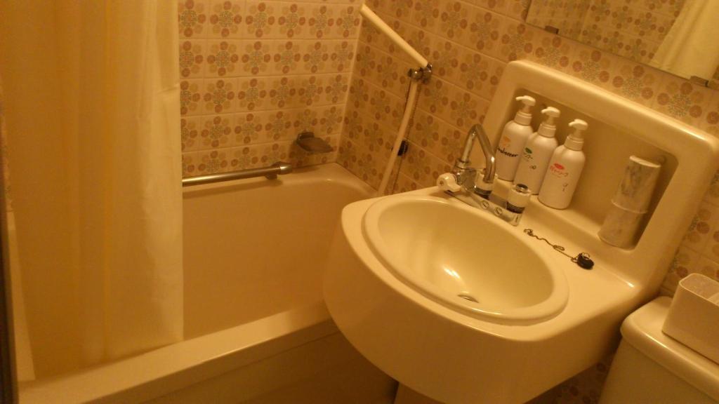 Yamaichi Bekkan Hatsukaichi Zimmer foto