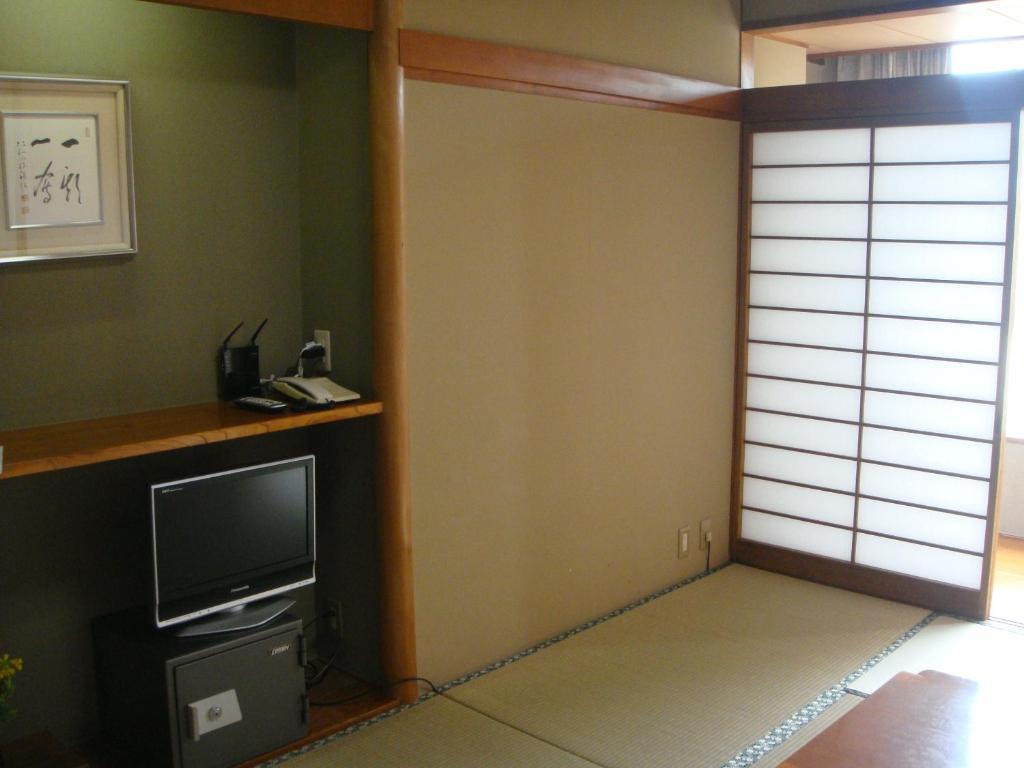 Yamaichi Bekkan Hatsukaichi Zimmer foto